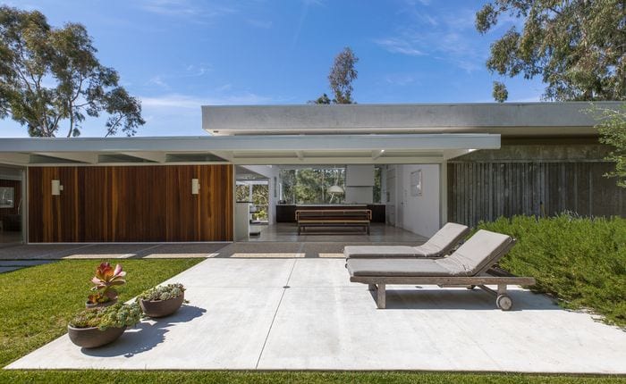 Hollywood Hills Buff and Hensman Post and Beam Home