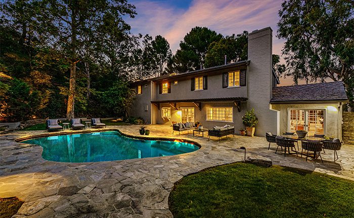 Wrightwood Estates Traditional Home with pool
