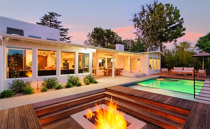 Laurel Canyon mid century home pool. Homes in the Hollywood Hills