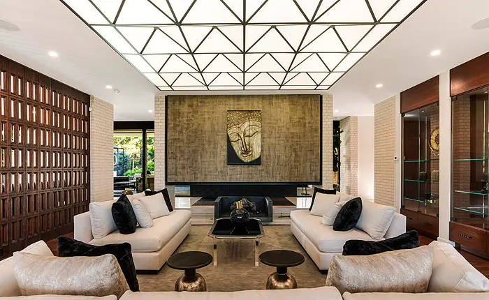 Step down living room of architect Clemens Kaasmann - Thousand Oaks Mid Century Modern Estate