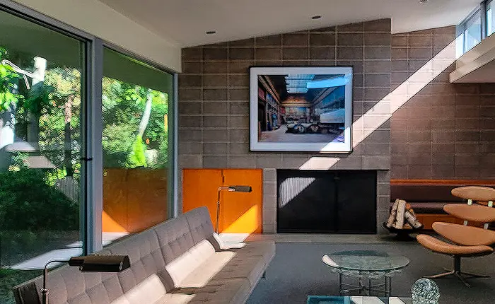 Living room of  the Sommers home, a Beverly Hills mid century house by Robert Kennard.