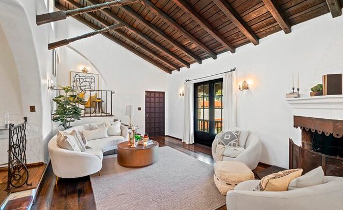 Andalusia Historic West Hollywood Condo, unit 8