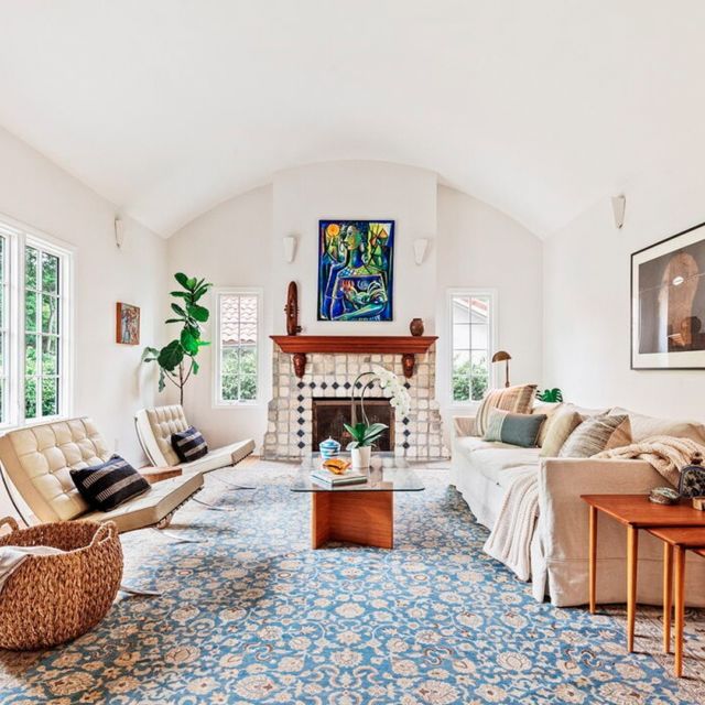 STYLISH and SERENE! Live your best life in this historic Los Feliz English Storybook home. With light-filled interiors, a grand barrel-vaulted ceiling and a picturesque backyard pulled straight from the English countryside – this 1925 classic makes the perfect backdrop for stylish Los Angeles living. Link in our bio.⁠
.⁠
Contact Beyond Shelter for a private showing of this charming historic property! ⁠
.⁠
.⁠
.⁠
Listed by Lauren Reichenberg⁠